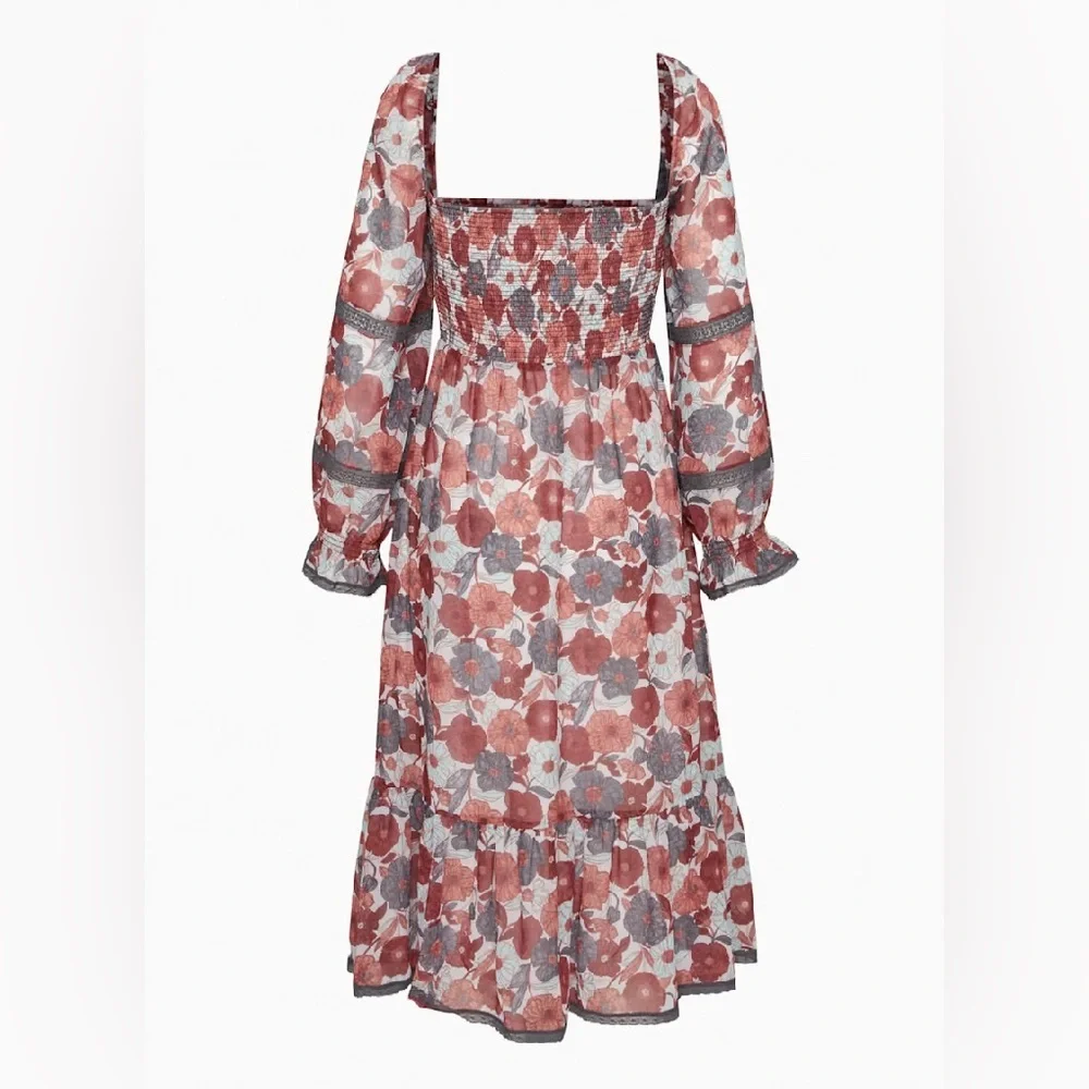 New Aritzia Wilfred Grace Smocked square-neck midi dress - Picture 3 of 13